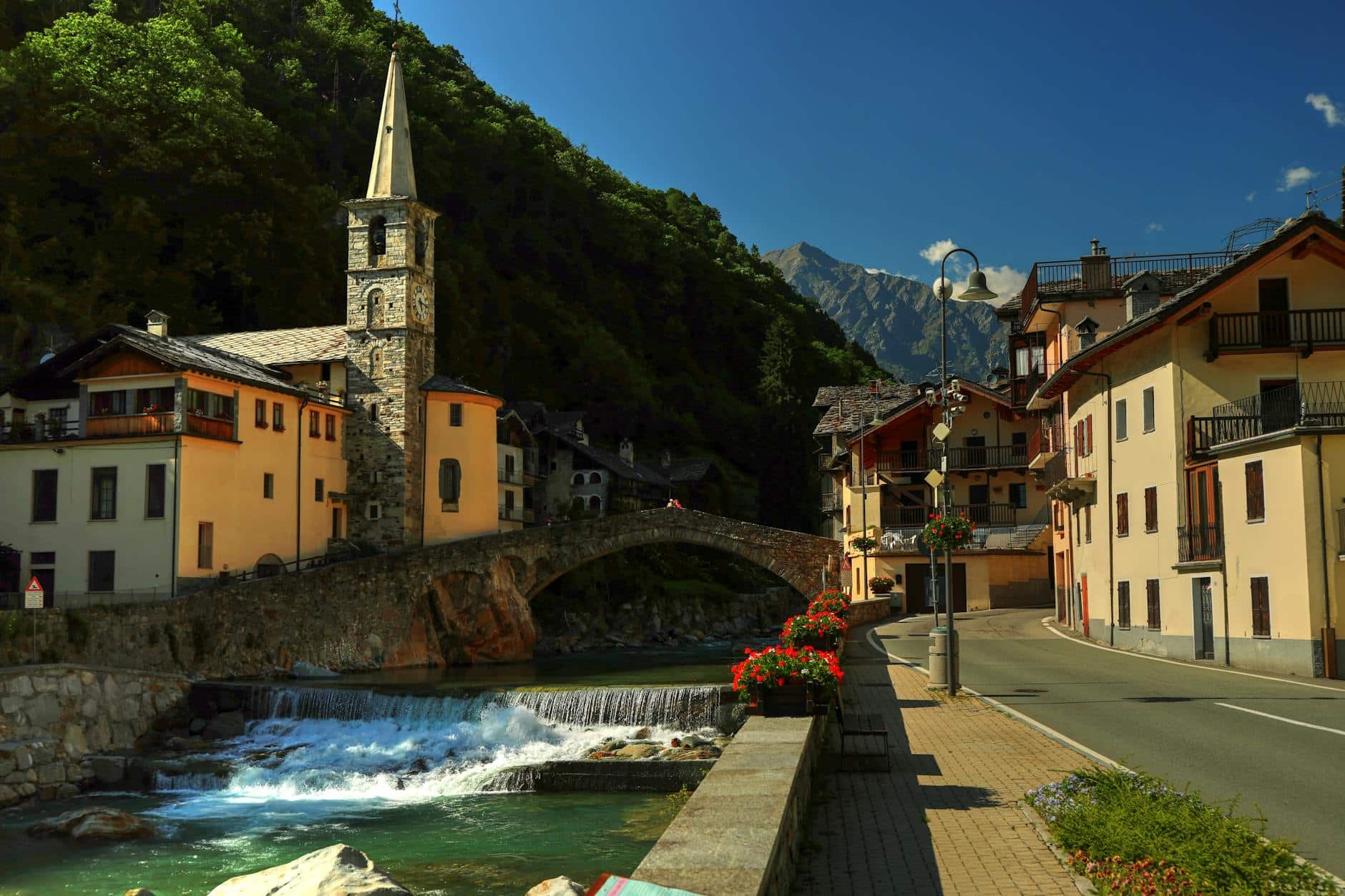 Il villaggio di Fontainmore, in Valle d'Aosta, è uno dei più belli del paese.