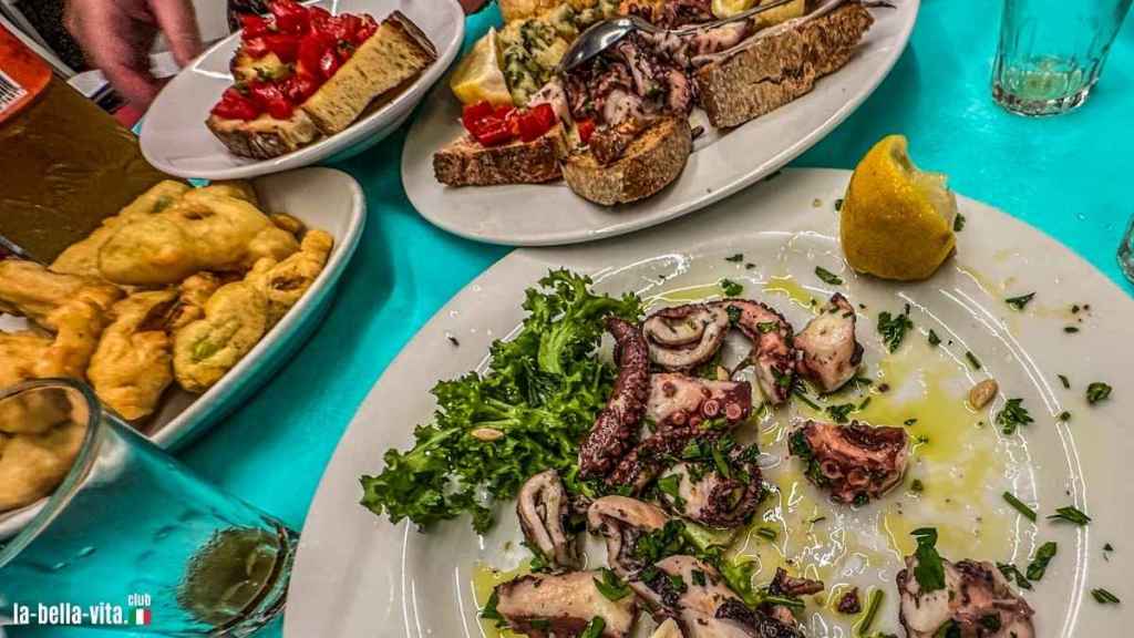 É assim que são os antipasti no sul de Itália: Bom apetite!