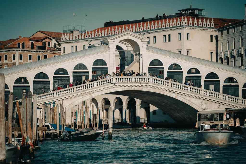 photo of the footbridge