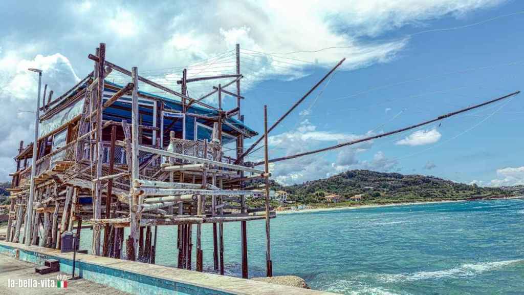 Trabocco Turchino in San Vito Chietino, Abruzzo. Traditional fishing house on Costa dei Trabocchi (Coast Of the Trabocchi)