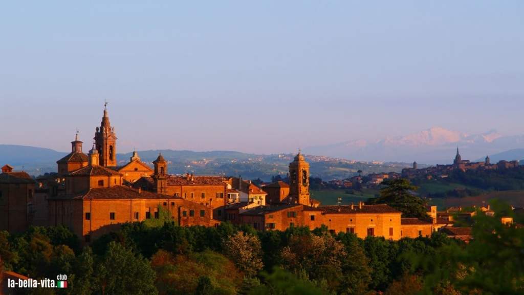 Corinaldo i efterårslys