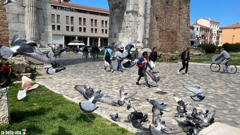 Rimini in der Emilia Romagna - der Augustusbogen