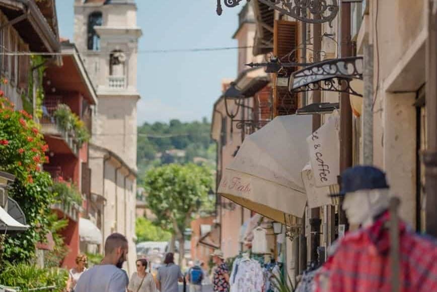 Dolce Vita abseits der Massen: 5 unbekannte Regionen für den Frühlingsurlaub